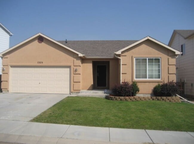 Building Photo - 7323 Bentwater Dr