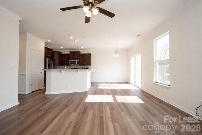 Building Photo - 3220 Berry Creek Rd