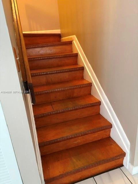 Building Photo - 415 NW 85th Pl