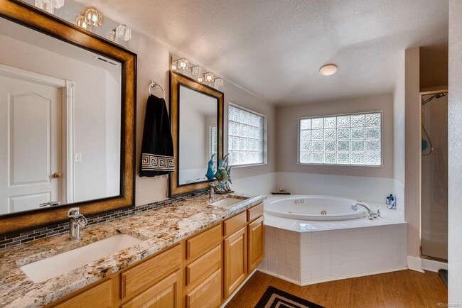 Master Bathroom - 2687 S University Blvd