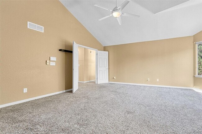 Building Photo - 17672 E Weaver Pl