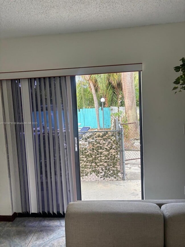 Building Photo - 2514 Taylor St