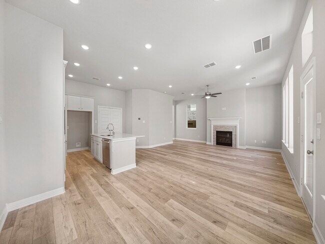 Building Photo - 6650 Jasper Valley Cir