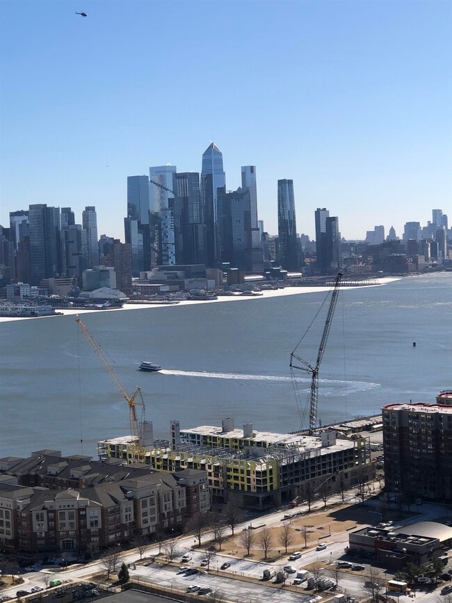 Building Photo - 5701 BOULEVARD