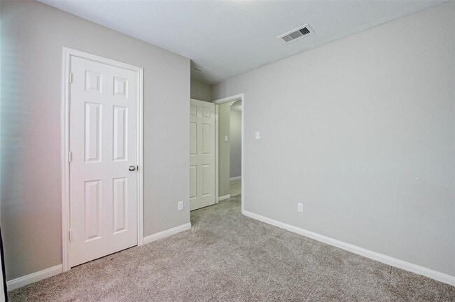 Building Photo - 9814 Garnet Springs Dr