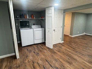 Building Photo - 367 Blue Ridge Dr