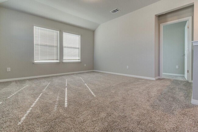 Building Photo - 14513 Heartland Dr
