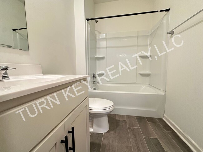 Building Photo - Home for rent in Kimberly