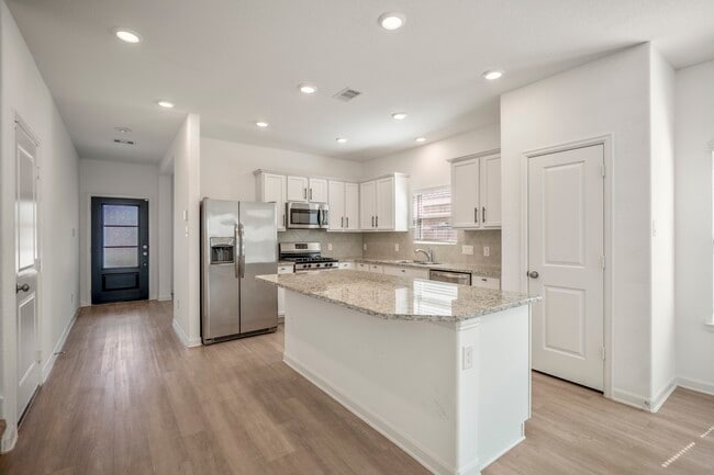 Building Photo - 4903 Chestnut Valley Ln