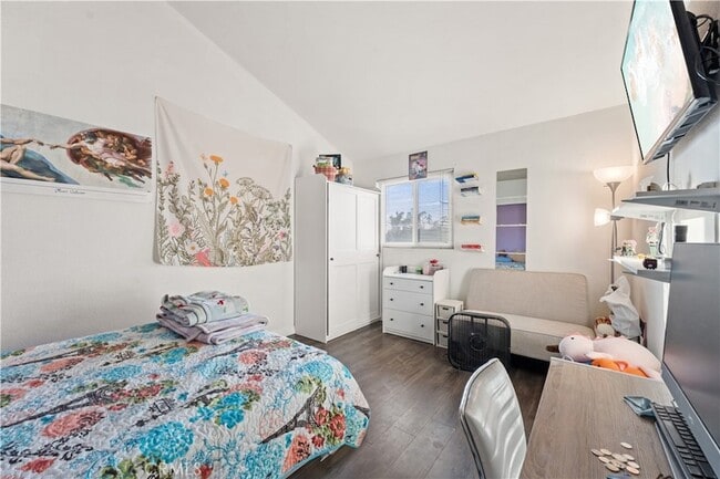 Building Photo - 7726 Whitney Dr