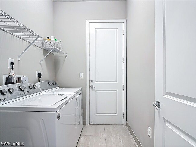 Building Photo - 4909 Gambero Wy