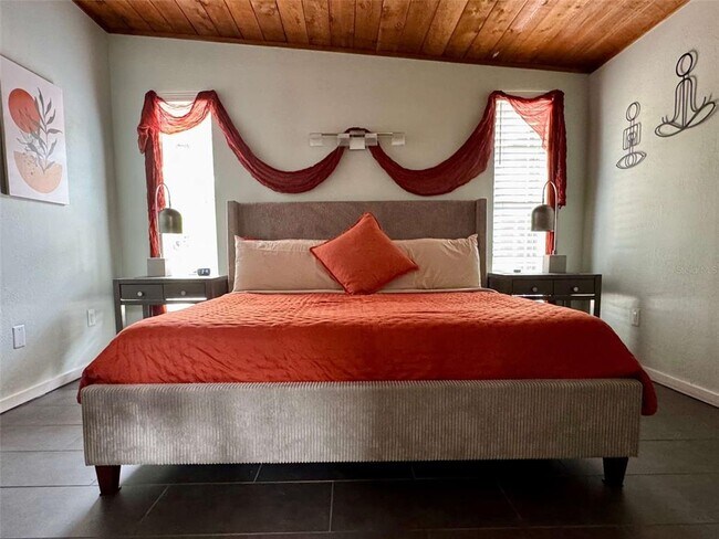 Building Photo - 3012 Grand View Ave