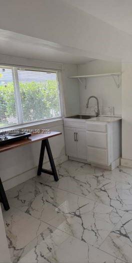 Building Photo - 1336 NW 38th St