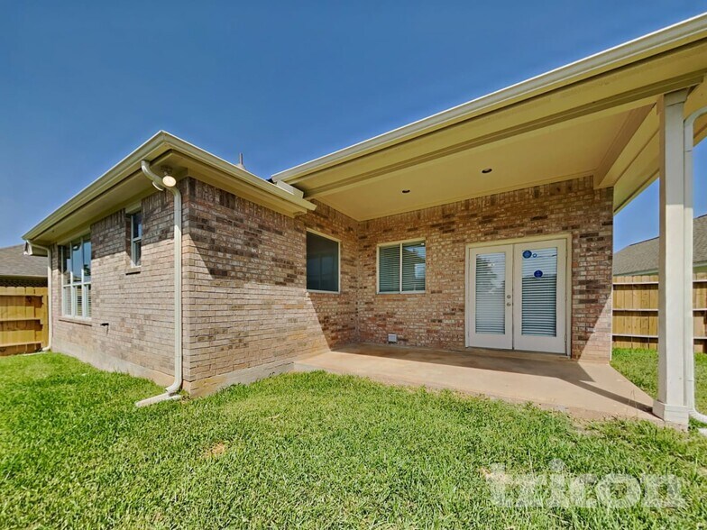 Building Photo - 138 Snug Harbor Blvd