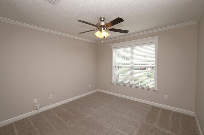 Building Photo - 4145 Bright Creek Rd