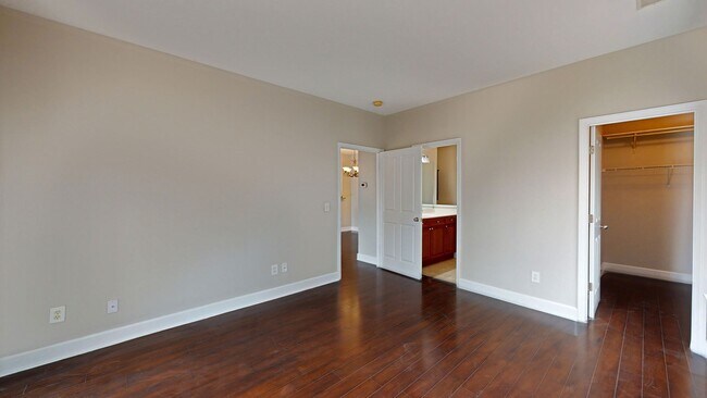 Building Photo - Lenox Village 2 Bedroom