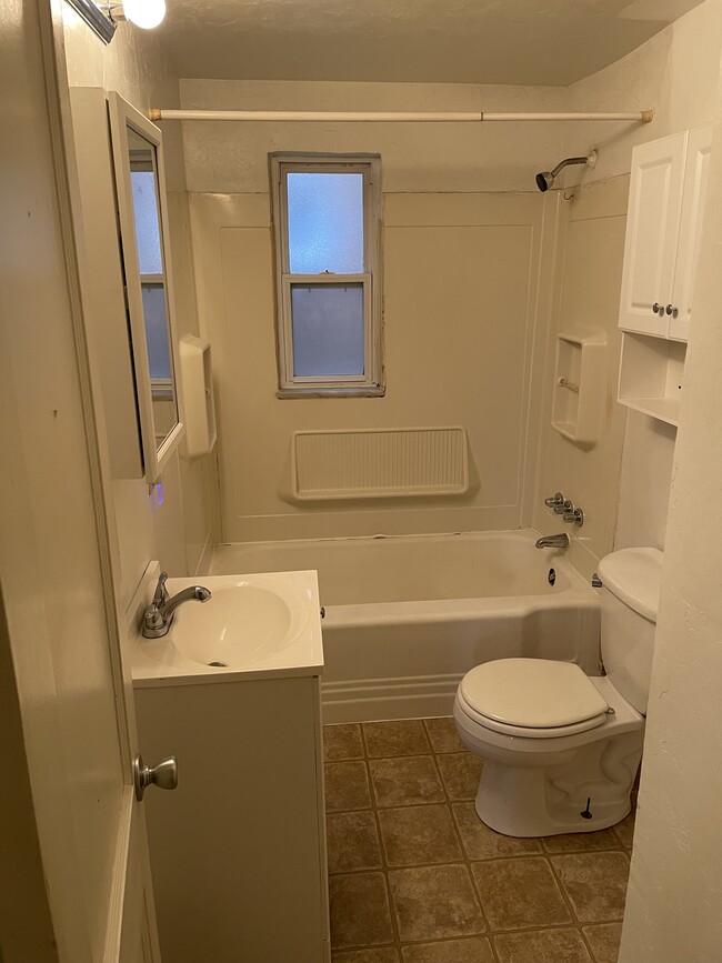 Building Photo - 510 Atlantic Ave Apt 1