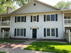 Building Photo - Very well maintained 2-bedroom 2-bath cond...