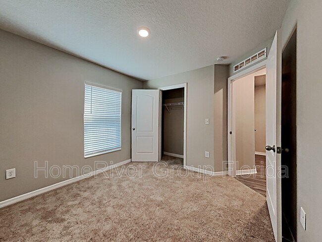 Building Photo - 1904 Michigan Way