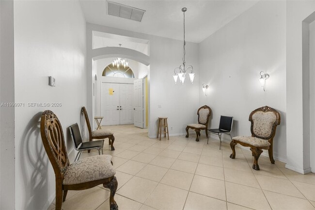 Building Photo - 7363 Via Luria