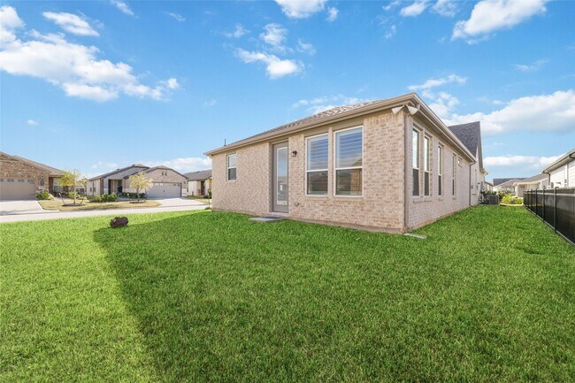 Building Photo - 14435 Gdn Grv Ct