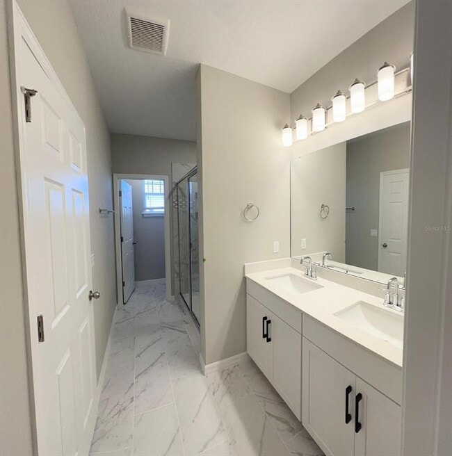 Building Photo - 4713 Abbeywood Aly