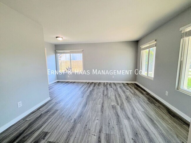 Building Photo - 11353 Agnes St