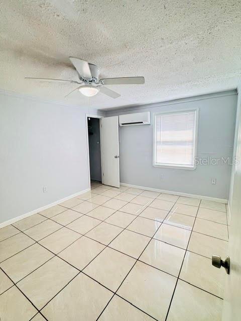 Building Photo - 2722 Sunrise Ct