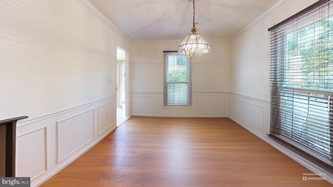 Building Photo - 6279 Walkers Croft Way