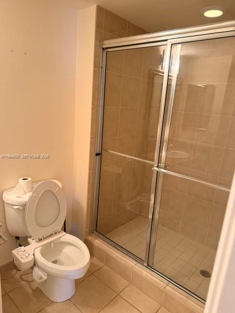 Building Photo - 19501 W Country Club Dr