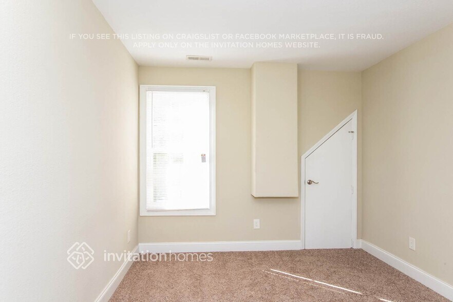 Building Photo - 3837 Sally Ln