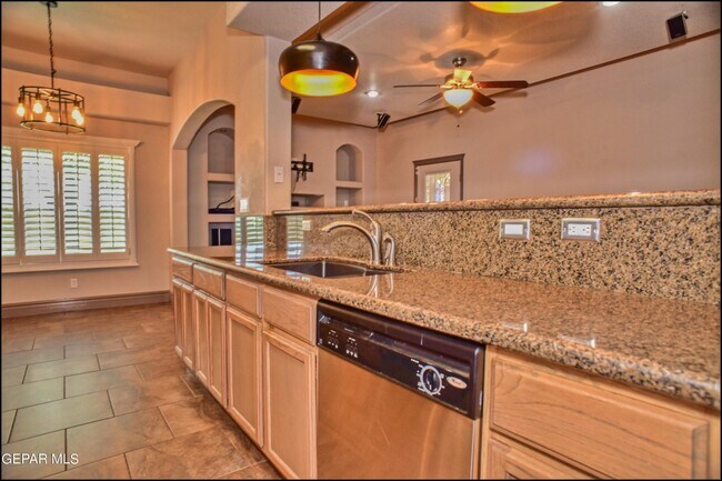 Building Photo - 14420 Misty Point Ct