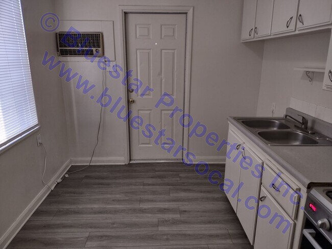 Building Photo - 13103 Kiowa Rd