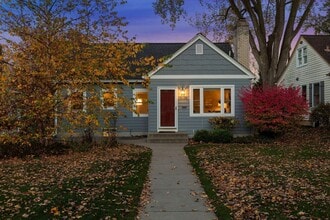 Building Photo - 5033 Oxford Ave