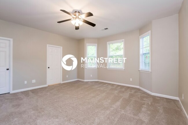 Building Photo - 2912 Brookford Ln SW