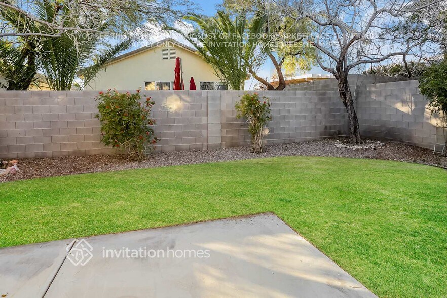 Building Photo - 8825 Medicine Wheel Ave