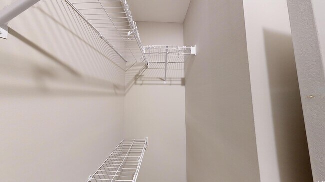 Building Photo - 1016 Moen Lp