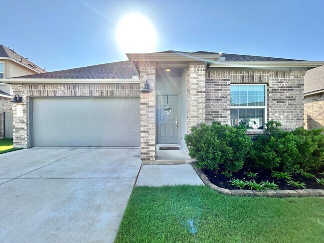 Primary Photo - 3/BR 2/BA Home with Modern Comforts and a ...