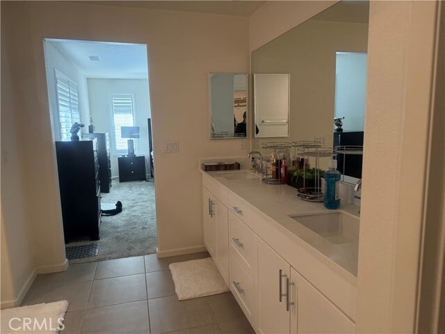 Building Photo - 467 W Buttercup Ln