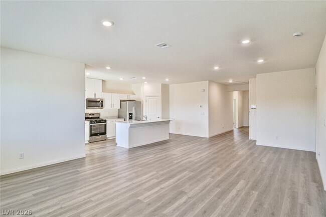 Building Photo - 7476 Crystal Harbor Ave