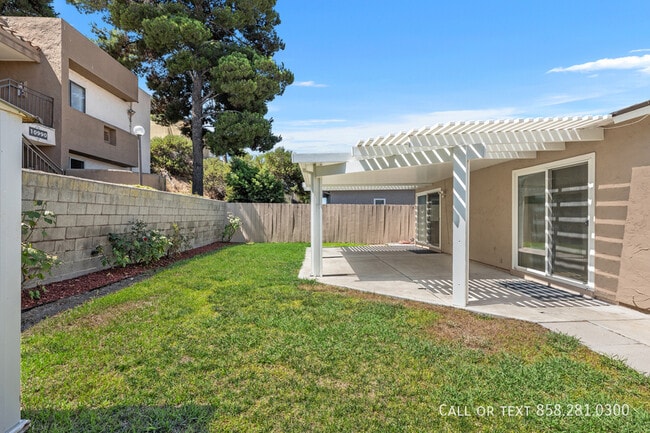 Building Photo - 8313 Hydra Ln