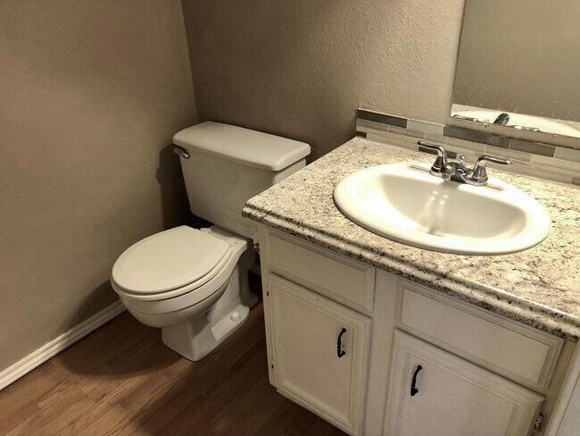 Building Photo - Boardwalk Condominium, Near Downtown