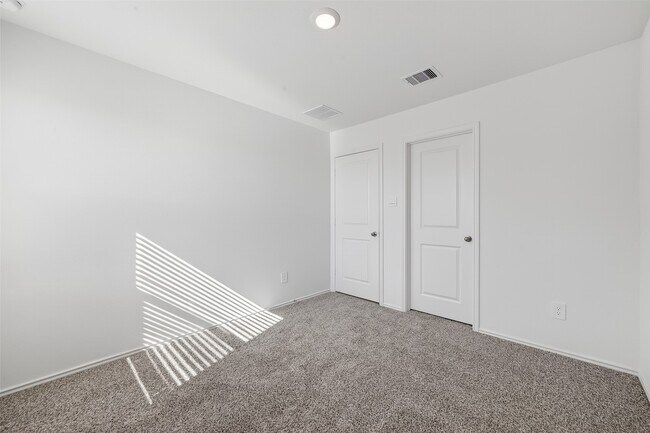 Building Photo - 3711 Zoeys Wy