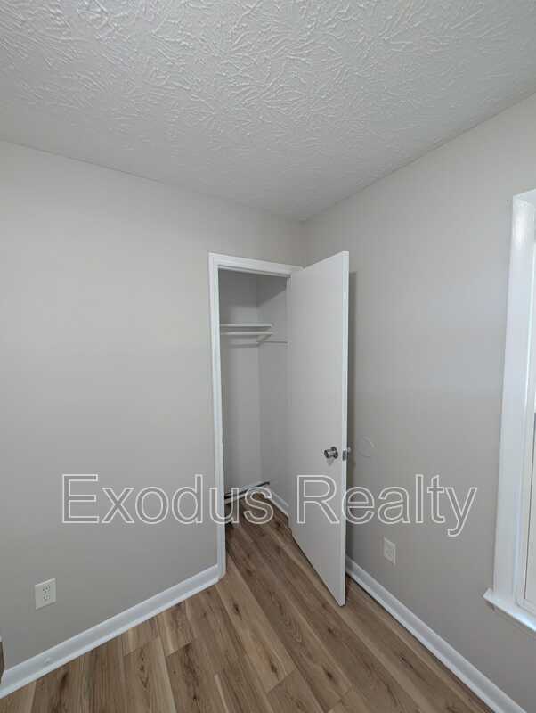 Building Photo - 6443 Rutherglen Dr
