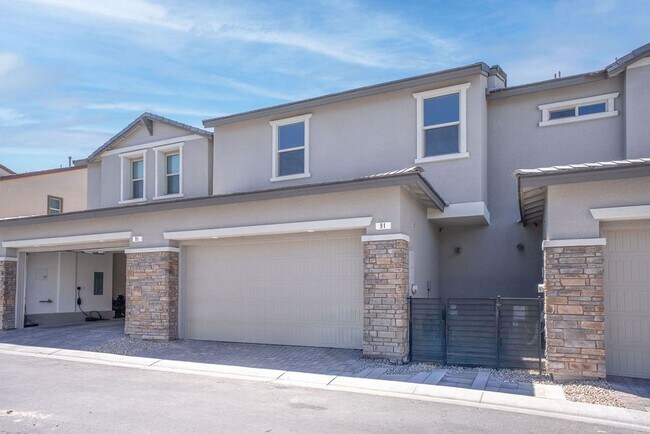 Building Photo - 91 Cinder Cone Ln