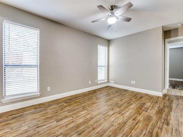 Building Photo - 1419 Willow Run Dr