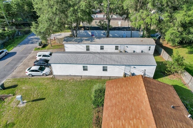 Building Photo - Mobile Home for Rent