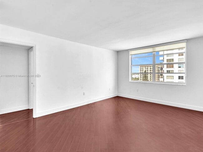 Building Photo - 2750 NE 183rd St