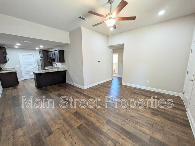 Building Photo - 7799 Ira Dr