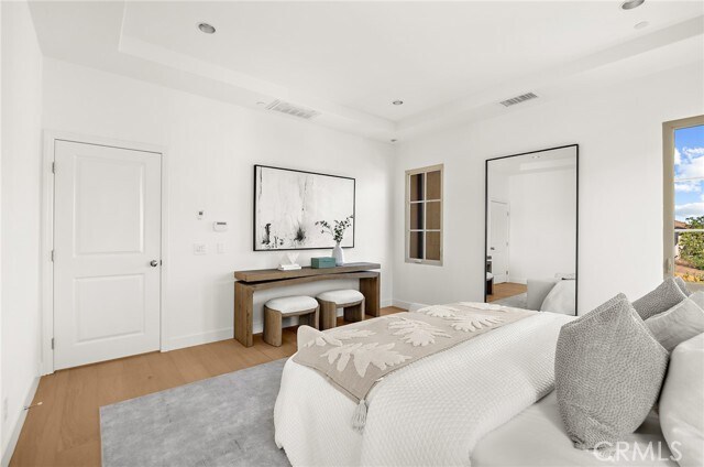 Building Photo - 75 Lupari